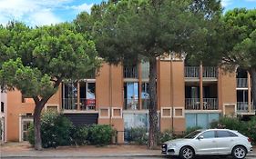 Superbe T2 climatisé, proche plage avec parking privé